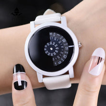 Load image into Gallery viewer, Digital Discs Fashion Quartz Watches