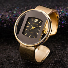 Load image into Gallery viewer, Women Watches 2019 New Luxury Brand Bracelet Watch Gold Silver Dial Lady Dress Quartz Clock Hot bayan kol saati